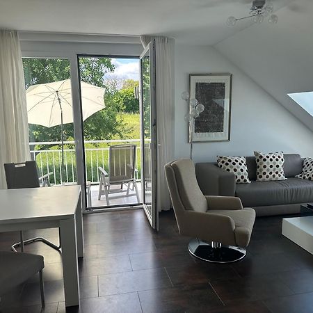 2-Zimmer-Ferienwohnung Mit Hotelservice Und 2 Balkons - Golf, Bike Und Wellness Im Markgraeflerland Bad Bellingen Zewnętrze zdjęcie