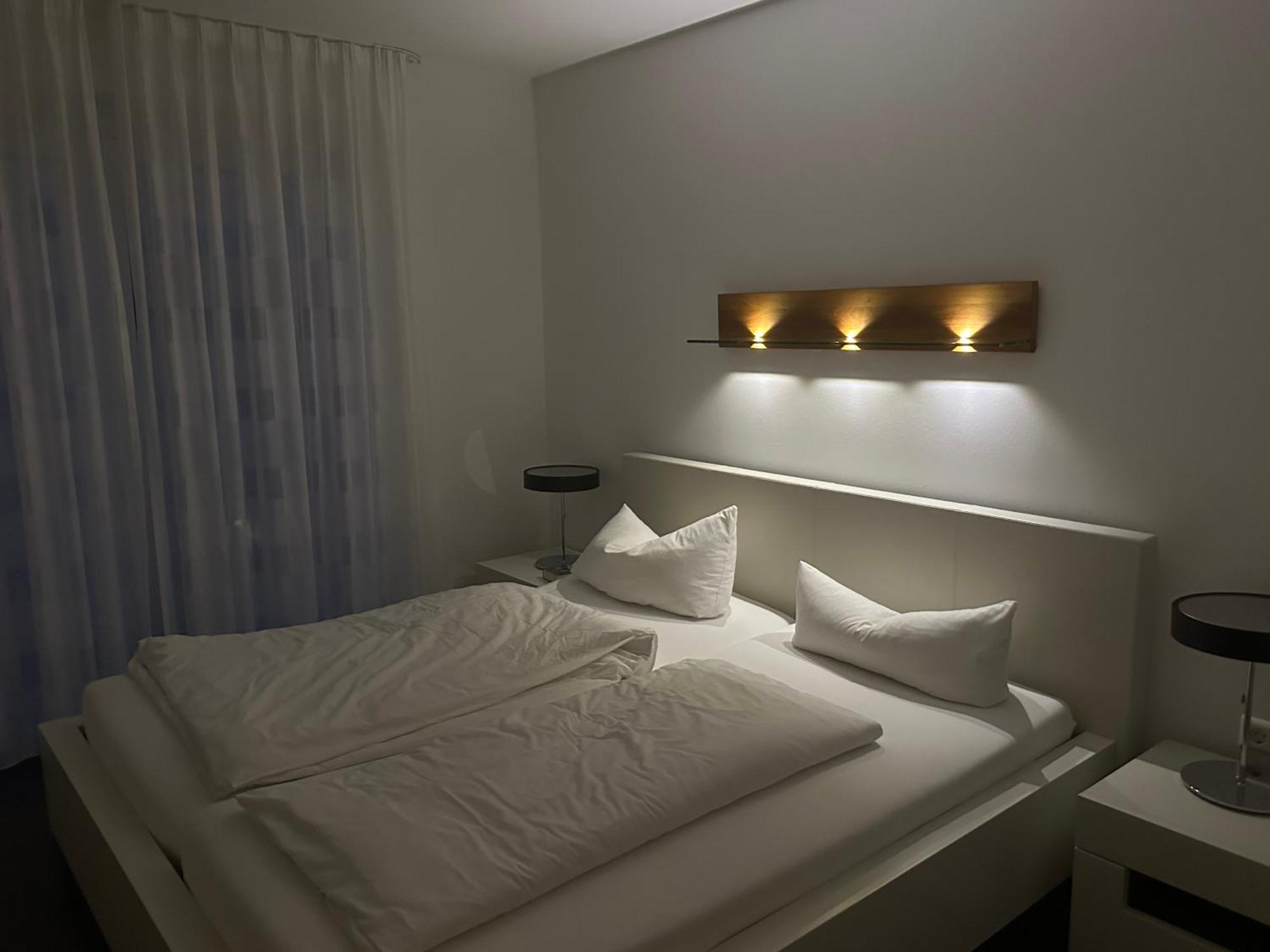 2-Zimmer-Ferienwohnung Mit Hotelservice Und 2 Balkons - Golf, Bike Und Wellness Im Markgraeflerland Bad Bellingen Zewnętrze zdjęcie